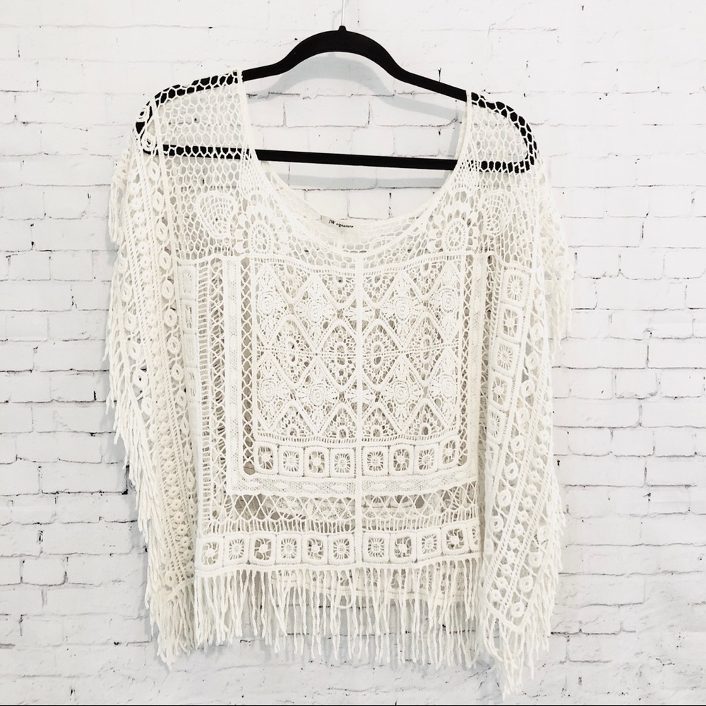 OS Cream Crochet Layer Sleeved Poncho